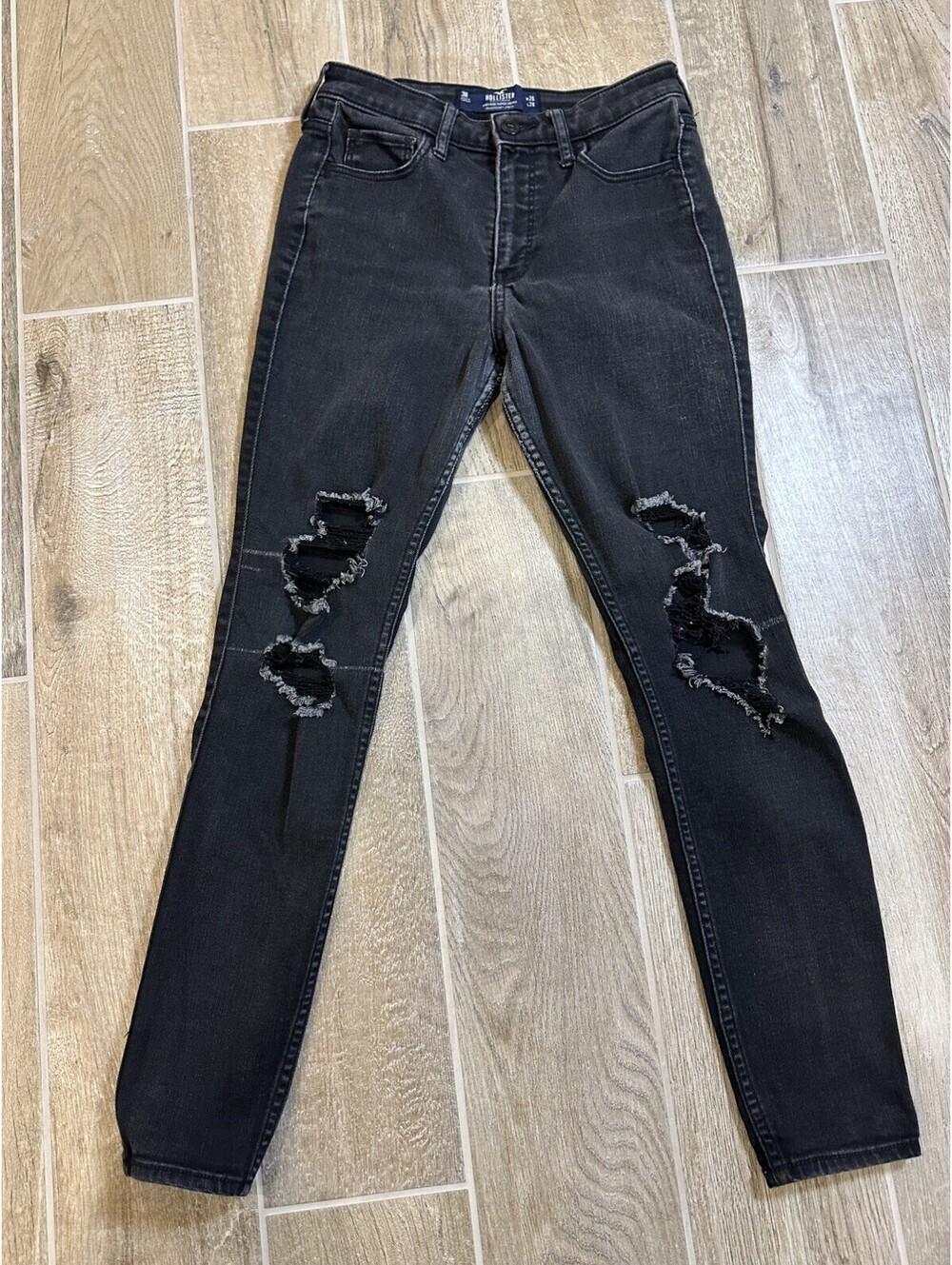 Hollister High-Rise Super Skinny Jeans Black Girls Size 3R w26 l28.    -036-